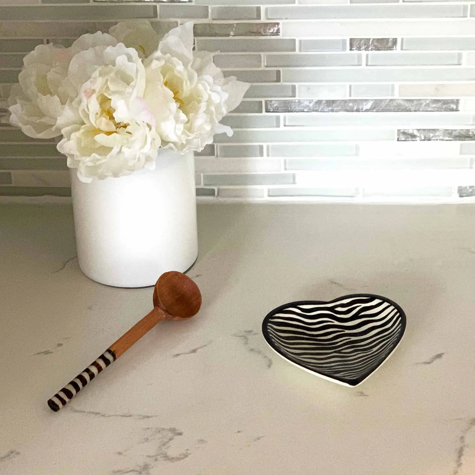 5-inch Soapstone Heart Shaped Dish Bowl - Zebra