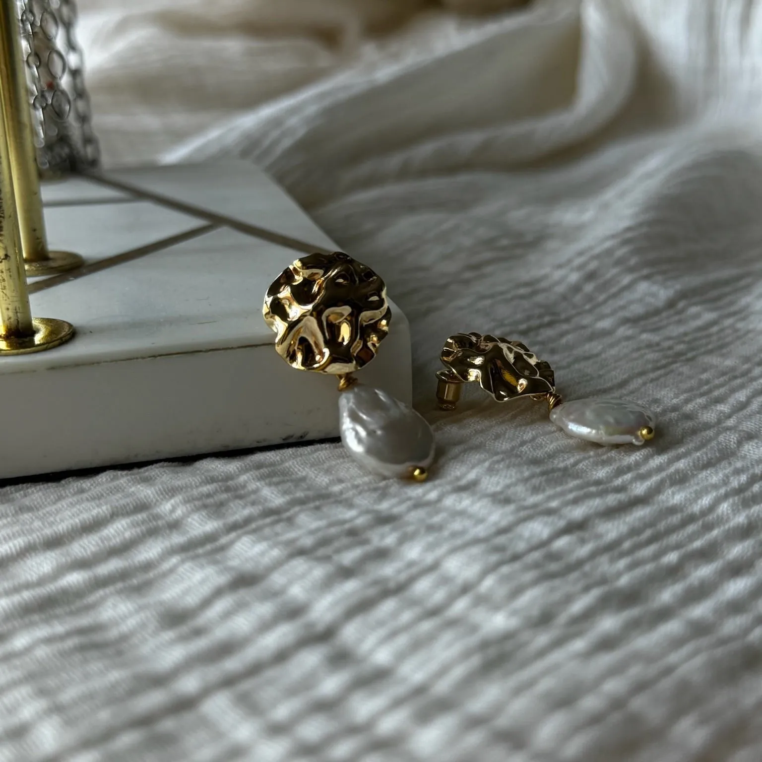 Round Pearl Drop Earrings