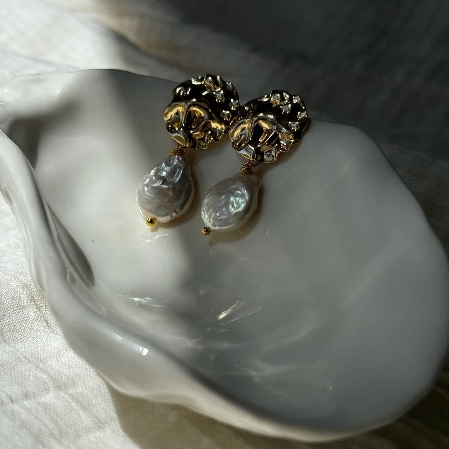 Round Pearl Drop Earrings